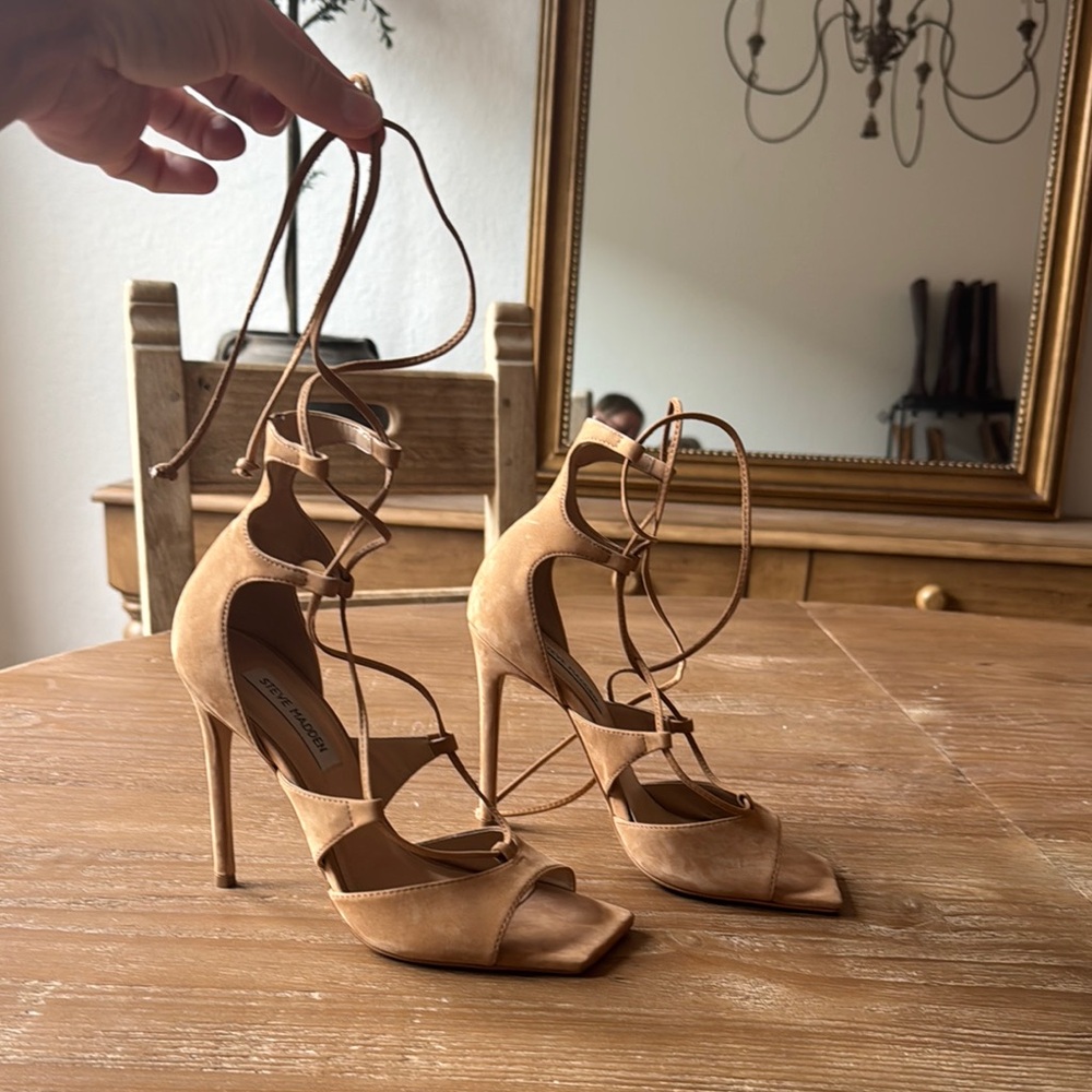 Steve Madden Tan Wrap Stiletto Heels